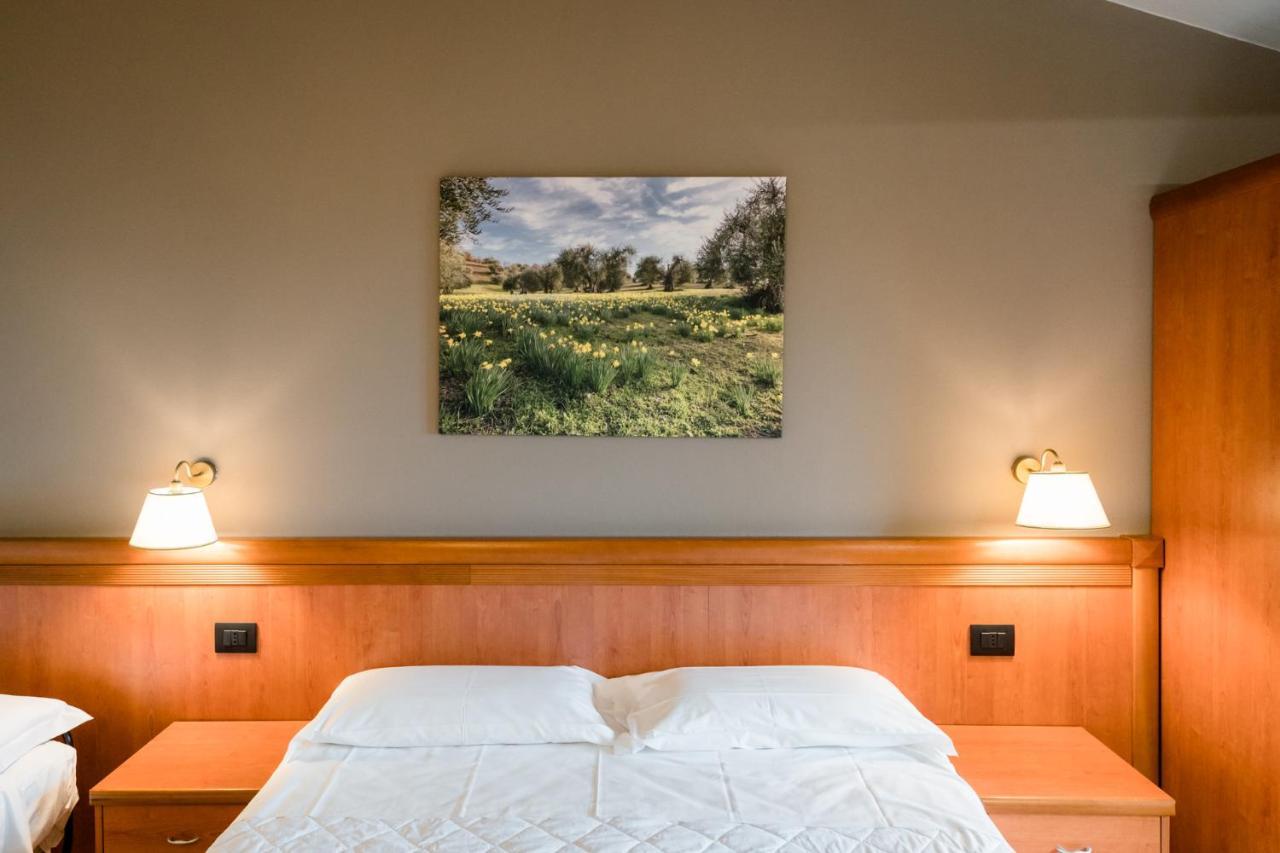 Hotel La Scottiglia E Ristorante Seggiano Bagian luar foto